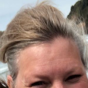Meet your Posher, Julie